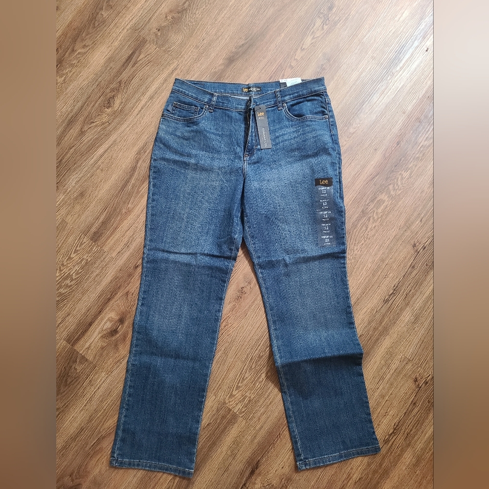 Lee Blue Jeans NWT Size 12